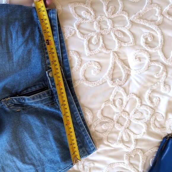 Vintage Tommy Jeans Denim Shorts With Leather Lace Up Ties - Picture 8 of 10